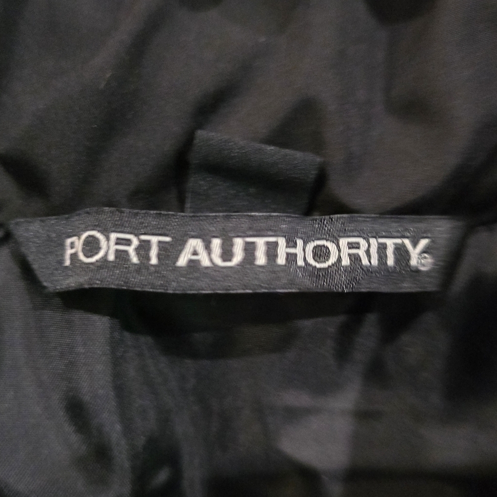 Port Authority Black Puffer Vest Featuring Embroidered FD Emblem- Size MENS XL - Picture 5 of 5